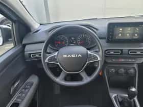 Dacia Sandero (2023) thumbnail 3