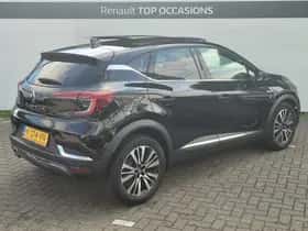 Renault Captur (2021) thumbnail 2