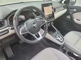 Renault Captur (2021) thumbnail 21