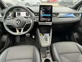 Renault Captur (2025) thumbnail 3