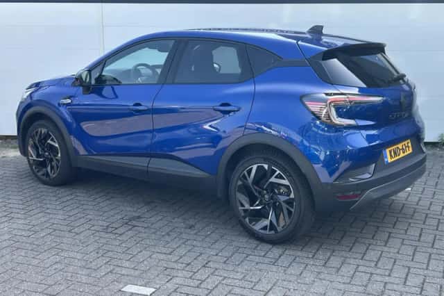 Renault Captur (2025) thumbnail 5