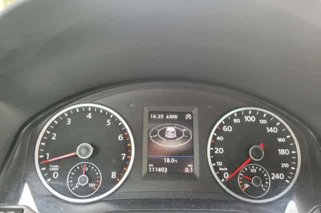Volkswagen Tiguan (2015) thumbnail 4