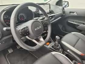Kia Picanto (2023) thumbnail 23