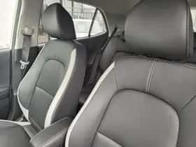 Kia Picanto (2023) thumbnail 26