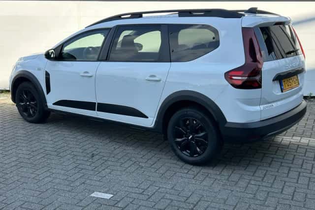 Dacia Jogger (2023) thumbnail 6