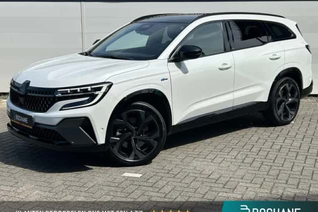 Renault Espace (2023) thumbnail 1