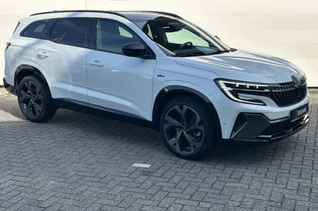 Renault Espace (2023) thumbnail 5