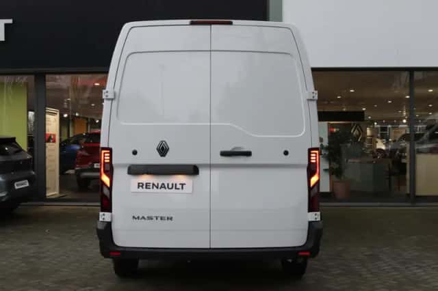 Renault Master (2024) thumbnail 6