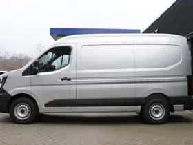 Renault Master (2024) thumbnail 8