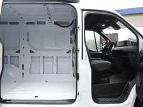 Renault Master (2024) thumbnail 33