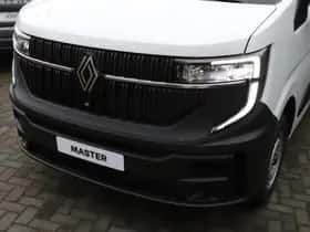 Renault Master (2024) thumbnail 36
