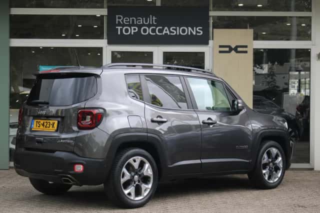 Jeep Renegade (2018) thumbnail 2