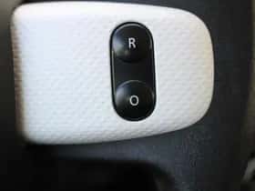 Renault Twingo (2016) thumbnail 22