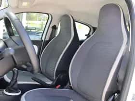Renault Twingo (2016) thumbnail 7
