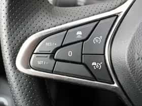 Renault Clio (2024) thumbnail 16