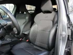 Renault Clio (2024) thumbnail 5