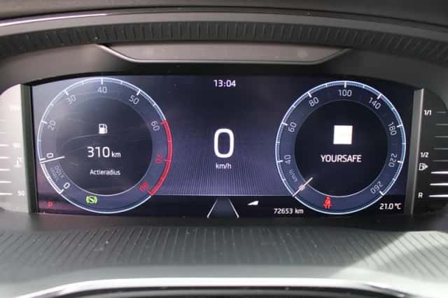 Škoda Octavia (2022) thumbnail 4