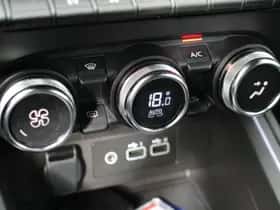 Renault Clio (2024) thumbnail 13
