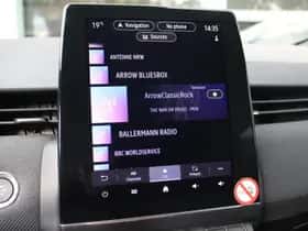 Renault Clio (2024) thumbnail 35