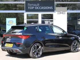 CUPRA Leon (2022) thumbnail 2