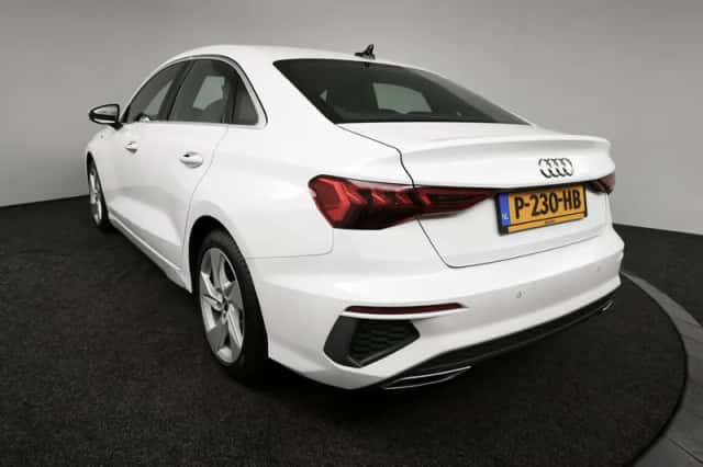 Audi A3 (2022) thumbnail 6