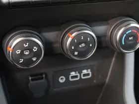 Renault Clio (2024) thumbnail 12