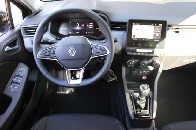Renault Clio (2025) thumbnail 3