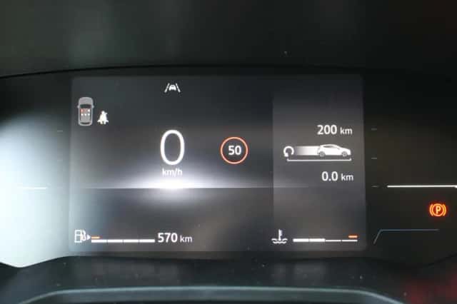 Renault Clio (2025) thumbnail 4