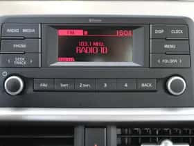 Kia Picanto (2023) thumbnail 11