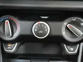 Kia Picanto (2023) thumbnail 13
