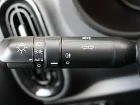 Kia Picanto (2023) thumbnail 16