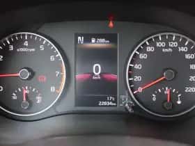Kia Picanto (2023) thumbnail 4