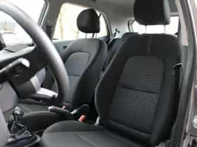 Kia Picanto (2023) thumbnail 7