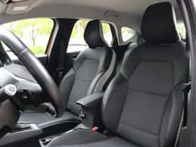 Renault Captur (2020) thumbnail 7