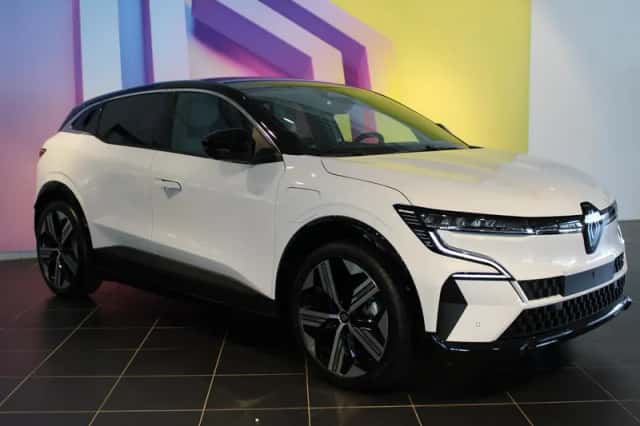Renault Mégane E-Tech (2026) thumbnail 3