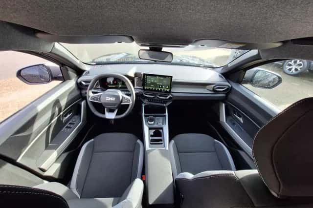 Dacia Bigster (2026) thumbnail 3