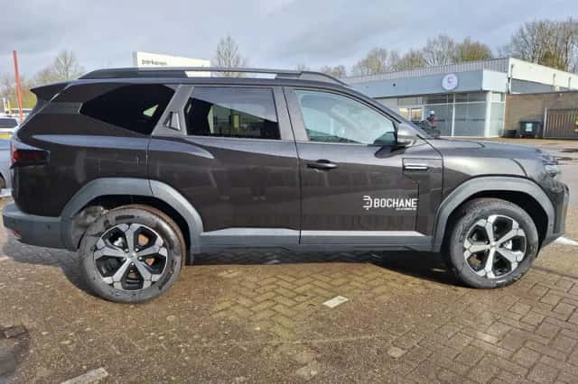 Dacia Bigster (2026) thumbnail 5