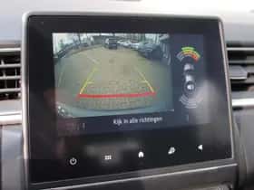 Renault Captur (2023) thumbnail 9