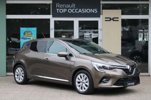 Renault Clio (2021) thumbnail 5