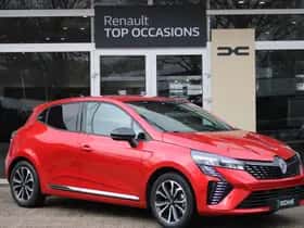 Renault Clio (2023) thumbnail 5