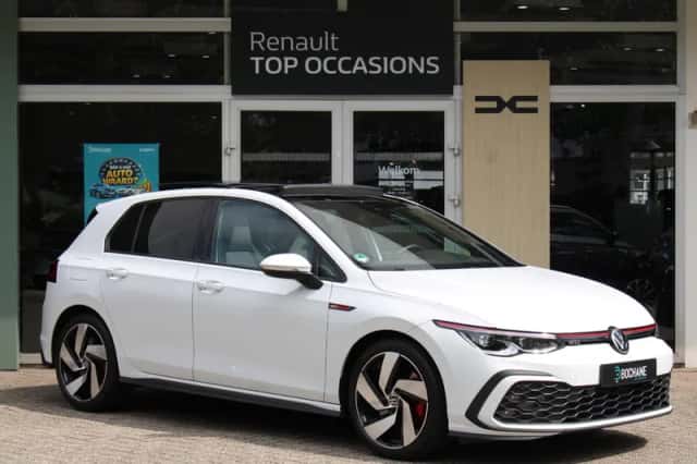 Volkswagen Golf (2020) thumbnail 5