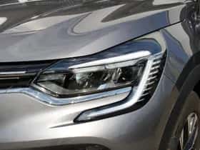 Renault Captur (2023) thumbnail 26