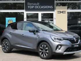 Renault Captur (2023) thumbnail 4