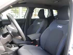 Dacia Duster (2025) thumbnail 7