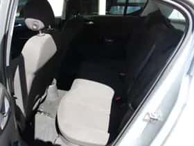 Opel Corsa (2018) thumbnail 25