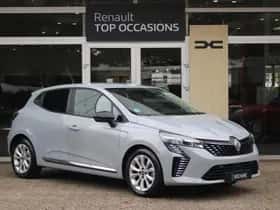 Renault Clio (2024) thumbnail 5