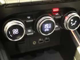 Renault Clio (2024) thumbnail 13