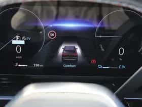 Renault Austral (2024) thumbnail 4