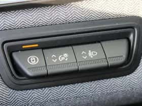 Renault Clio (2024) thumbnail 29