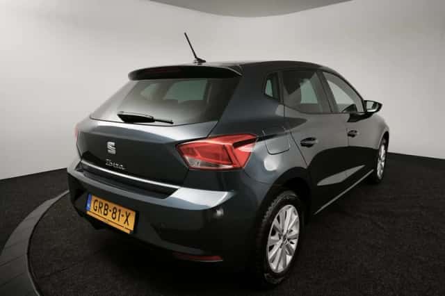 SEAT Ibiza (2024) thumbnail 2